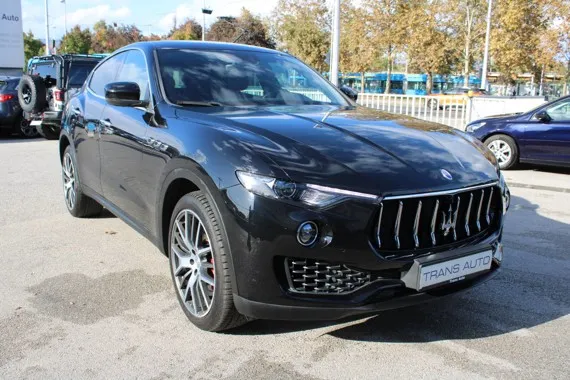 Maserati Levante 3.0d V6 AUTOMATIK *KAMERA* Image 3