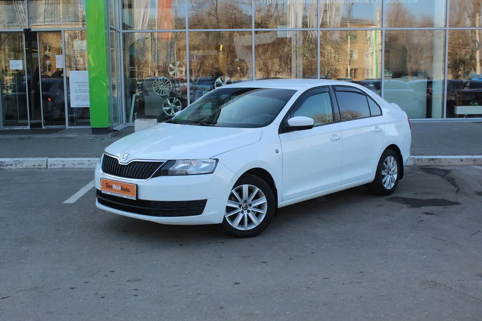 Skoda Rapid Image 1